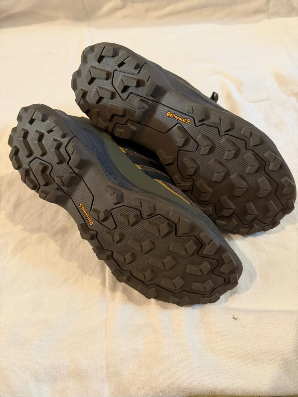 Adidas TERREX Skychaser AX5 - non-GoreTex - Men’s size 11